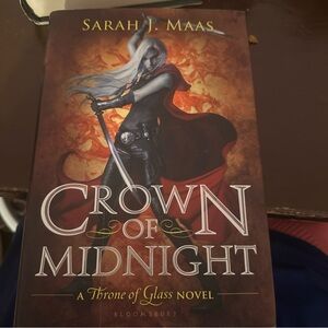 SIGNED/PERSONALIZED Crown of Midnight by Sarah J Maas Hardcover Original Cover